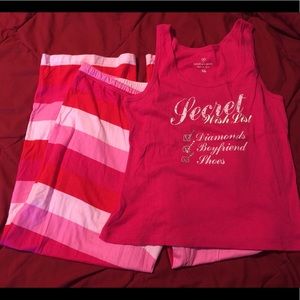 Victoria Secret Pajamas XL (brand new no tags)